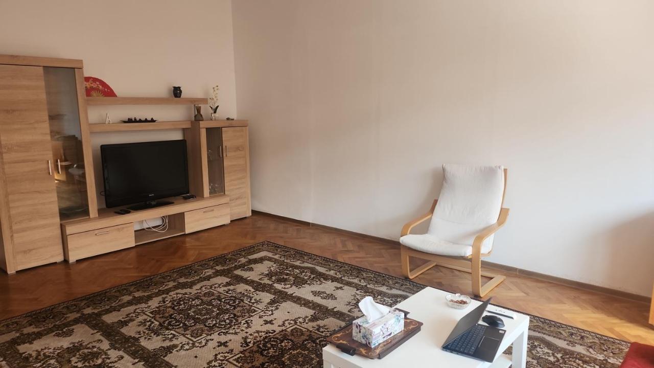 A&L House Appartement Braşov Buitenkant foto